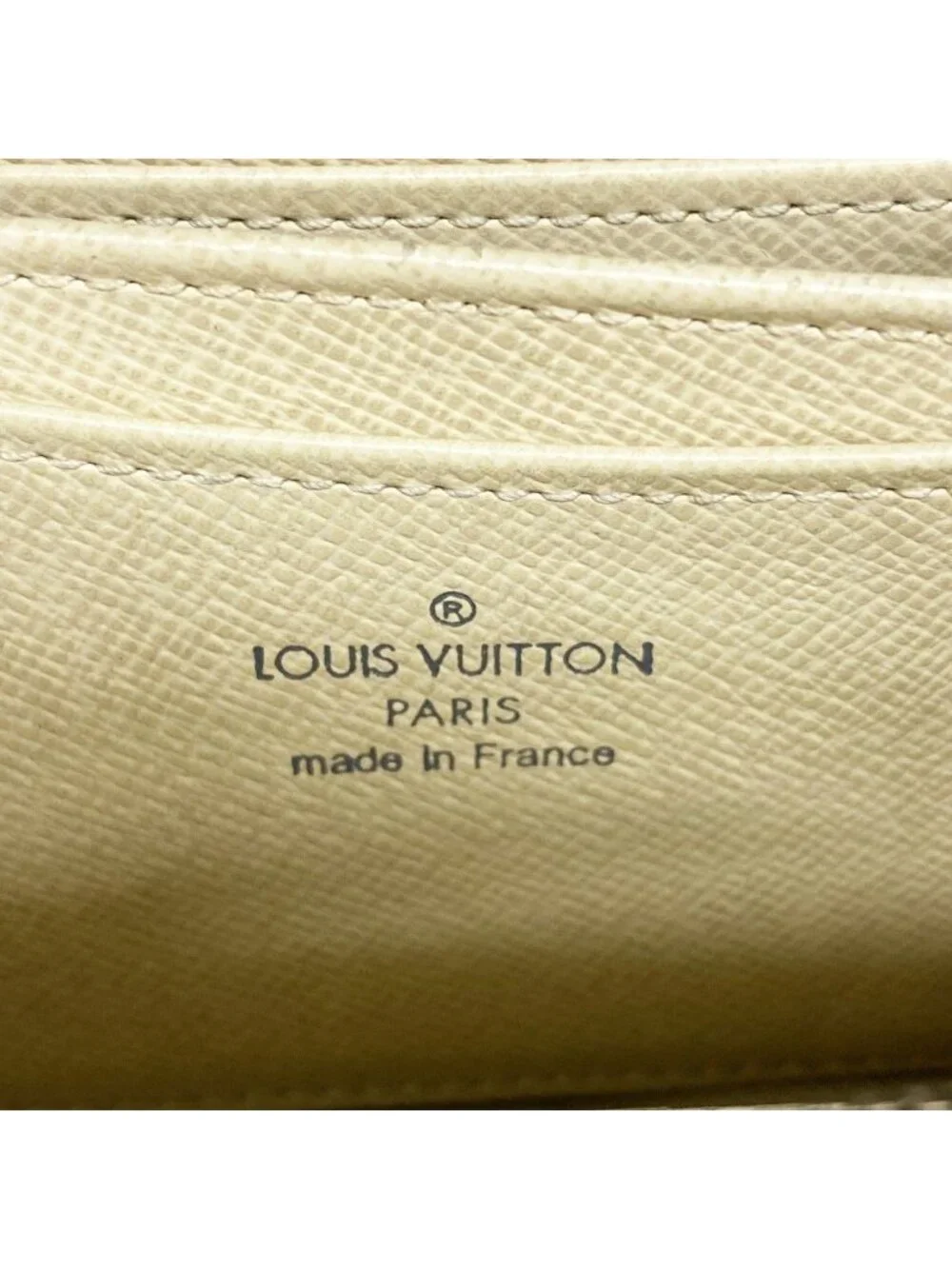Louis Vuitton Coin Case Damier Azur Zippy Purse White